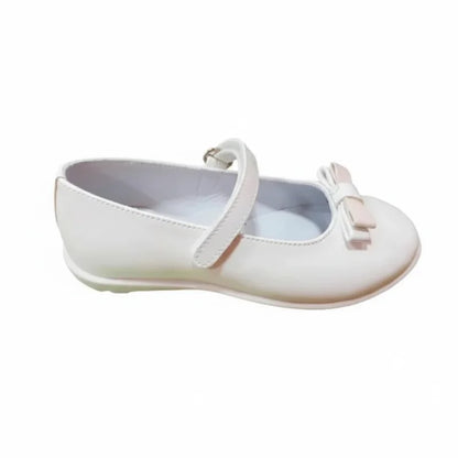 Ricco Ricco Παιδικές Ελληνικές Δερμάτινές Μπαλαρίνες Χειροποίητες Ανατομικές για Κορίτσια Λευκή Μπαρέτα/ Ballerina / Flat Shoes Girl 9022a705161ff42b7879d88f1fd6d0e8_b26a825a-00da-43d9-983a-3d6c37edddb0