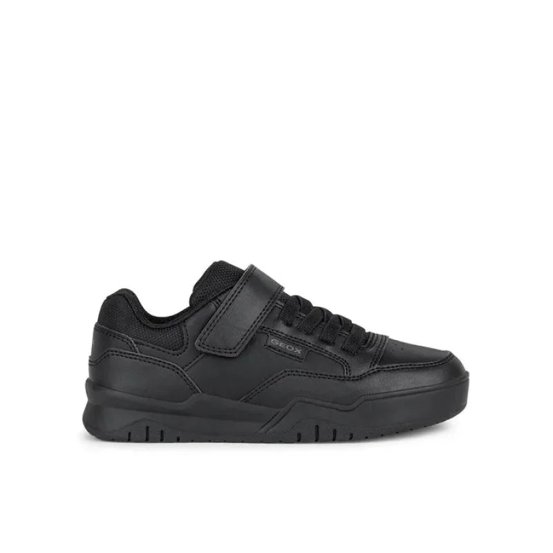 Geox Geox Αθλητικά J Perth Boy J367RE 0FE8V C9999 S Μαύρο Sneaker Αγόρι / Sneaker Boys athletika-geox-j-perth-boy-j367re-0fe8v-c9999-s-black-0000302497805_1
