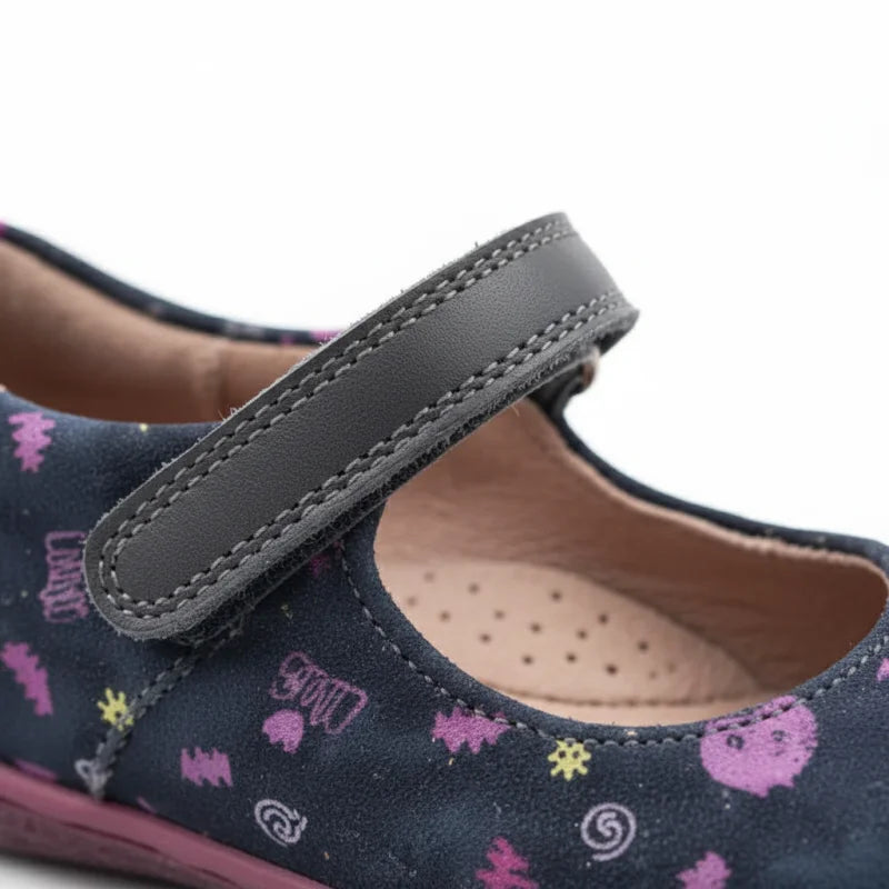 Arties Παιδικές Δερμάτινες Μπαλαρίνες Arties Μπλέ Μπαρέτα/ Ballerina / Flat Shoes Girl close-up-velcro