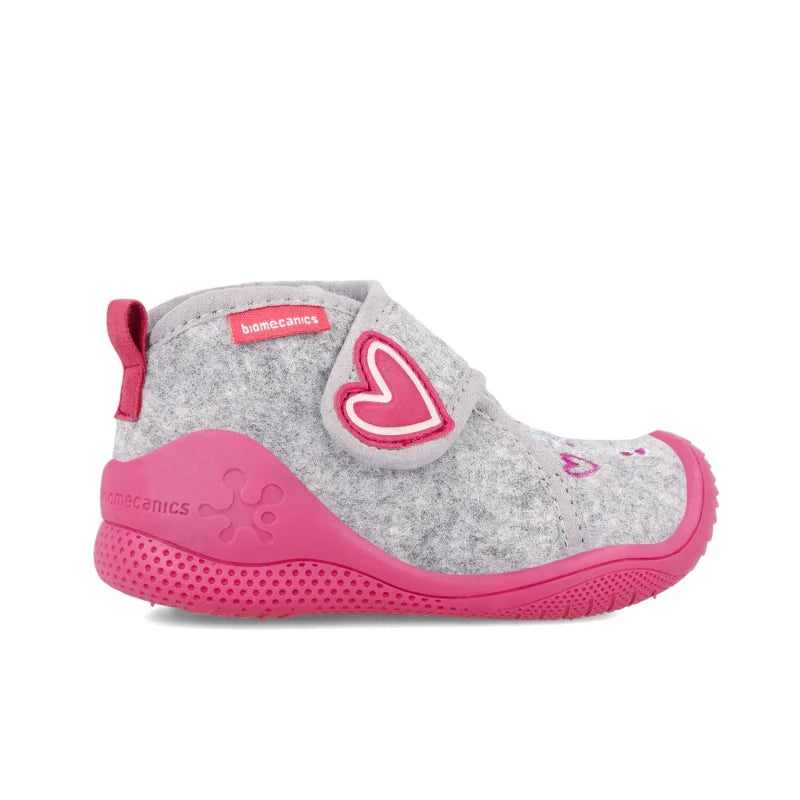 Biomecanics Biomecanics Ανατομικές Παιδικές Παντόφλες Μποτάκια Γκρι Παντοφλάκια Κορίτσι / Slippers Girl download_fede8a76-1b36-4ac9-9893-09c91b29093e