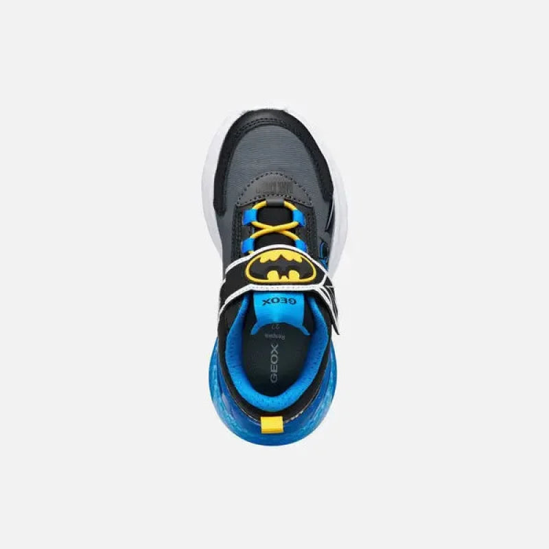 Geox Geox J66LYA 014CE C9221 Batman Παιδικά Sneakers με Φώτα Παπούτσι Αγόρι Φωτάκια / Shoes with Lights Boy geox-j66lya-014ce-c9221-noir-bleu-ciel-6a68983ab0a96-5