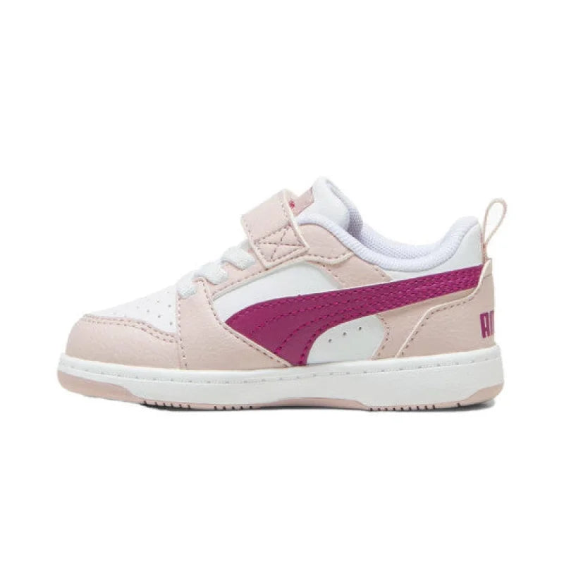 Puma Puma Rebound V6 Lo Λευκό - Άνεση και Στυλ σε Κάθε Βήμα Sneaker Κορίτσι / Sneaker Girl sneakers-puma-koritsi-leyko-roz-pastel-kai-mwb_0003_Layer94-550x550