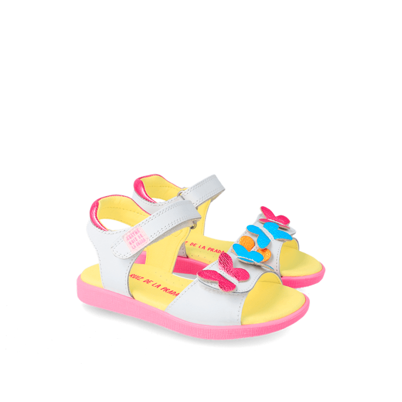 Αgatha Ruiz De La Prada Agatha Ruiz De La Prada Παιδικά Πέδιλα Λευκά Πέδιλο Κορίτσι / Sandals Girl Agatha-Ruiz-De-La-Prada-SS23-232945-White-Poline-_-_-941