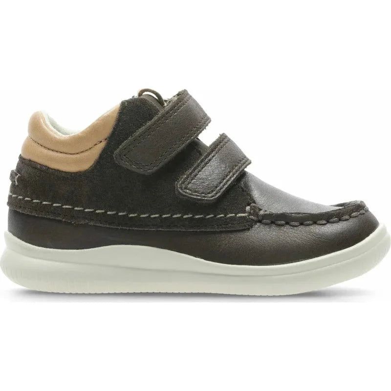 Clarks Clarks Cloud Tuktu K Δερμάτινα Παιδικά Μποτάκια με Σκρατς Για Αγόρια Καφέ Μποτάκι Αγόρι / Boots Boys Clarks-26135018-Brown-Poline-_-_-239